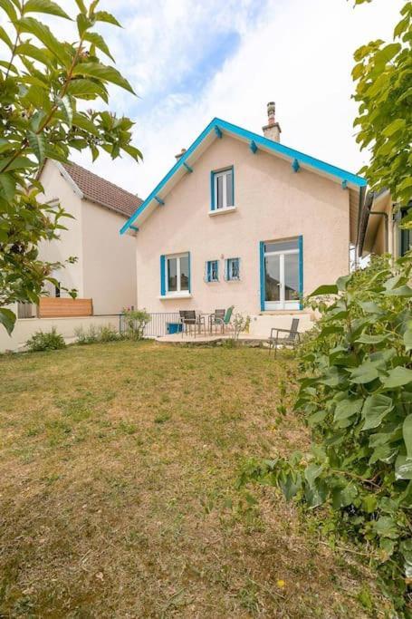 Le Montrachet Dijon Exterior foto